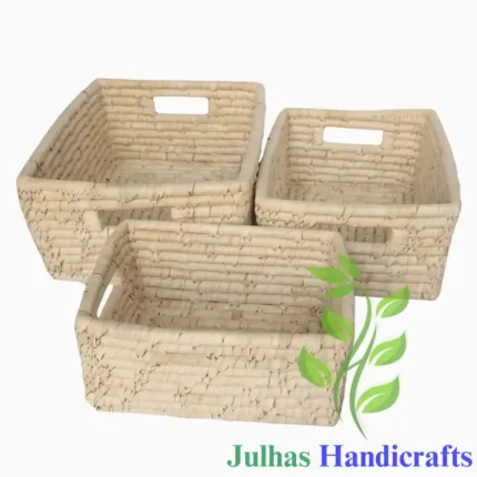 DATE LEAF RECTANGL TRAY WITH HANDLE MANUFACTURER AND EXPORTER JULHAS HANDICRAFTS BANGLADESH