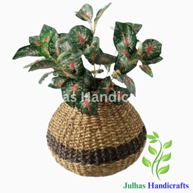 FLOWER VASE