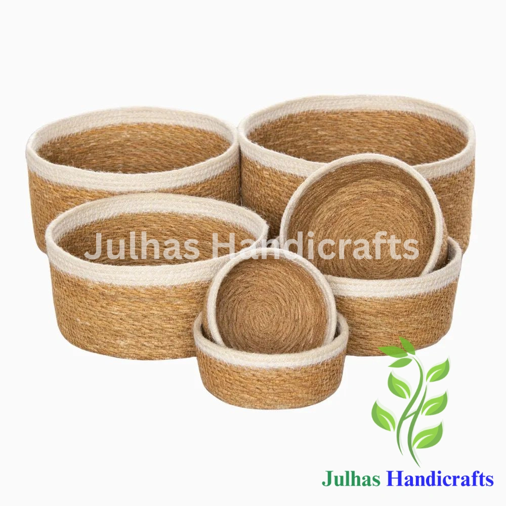 ROUND BASKET WHITE BORDER JH SEA GRASS & JUTE ROUND BASKET - Image 1
